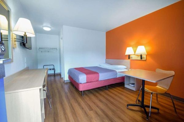 MOTEL 6 KELSO - MT ST HELENS (Kelso)